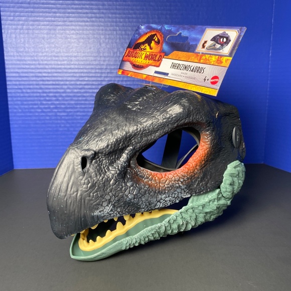 Jurassic World Dominion Therizinosaurus Mask with moving jaw. - Picture 2 of 6